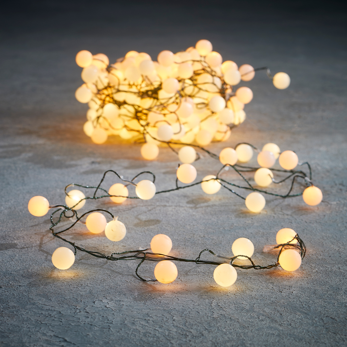 ΦΩΤΑΚΙΑ 200led Cluster ΜΠΑΛΕΣ ΛΕΥΚΟ ΘΕΡΜΟ ΠΡΑΣΙΝΟ ΚΑΛΩΔΙΟ IP44 with timer L500cm image